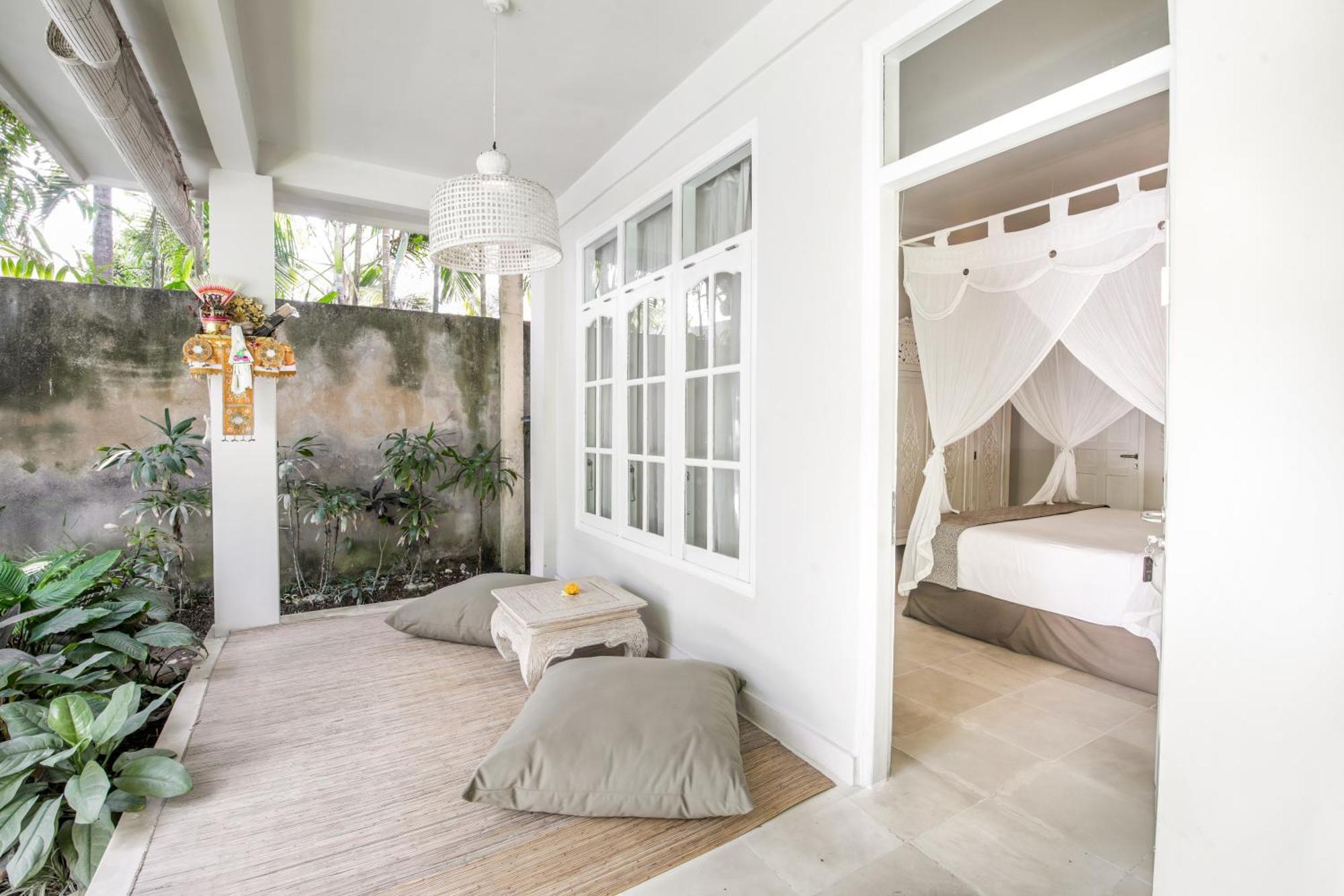 Villa Lodek Deluxe Seminyak Exterior foto